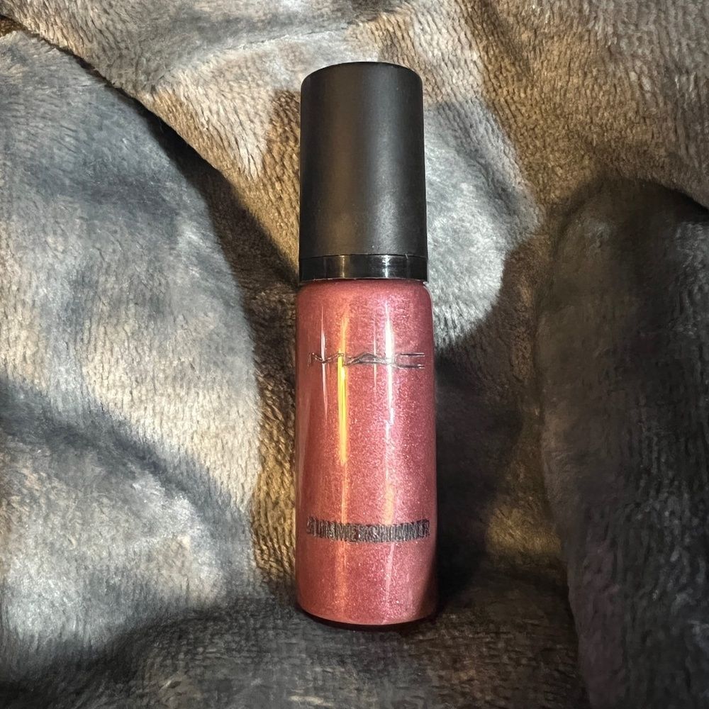 NIB MAC Glimmer Shimmer Nothing Sweeter Glimmer Shimmer